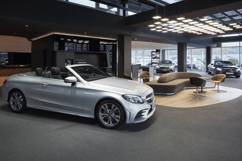 Mock Up 2 Mercedes Benz Niederlassung Stuttgart Boblingen Markus Bachmann